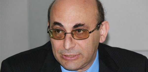 Arif Yunusun həbs müddəti artırılıb