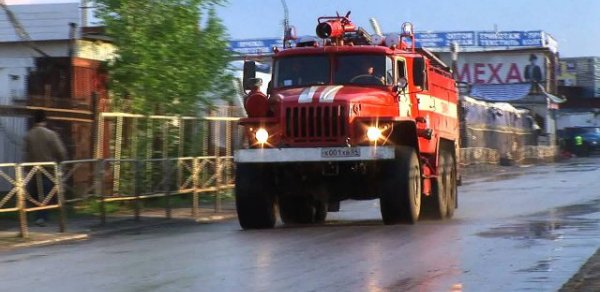 Bakıda yataqxana yandı: 20 nəfər evakuasiya olundu -  VİDEO 
