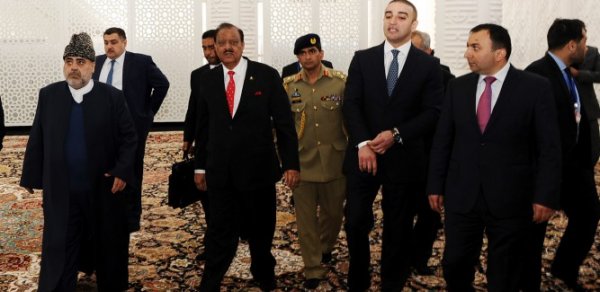 Prezident şeyxlə Heydər məscidində – FOTOLAR