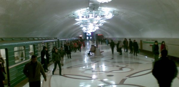 Bakı metrosunda hadisə