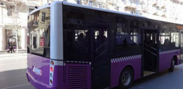 Yeni avtobusları laqunda ilə kəsdilər - FOTO
