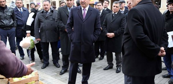 Gəncədə bayram yarmarkası