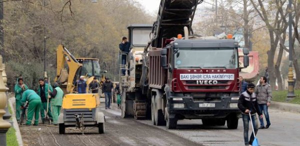 Bakıda daha bir yol təmirə bağlandı