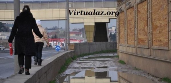 Bakı sakinləri niyə hasarın üstündə gəzirlər?- FOTOLAR