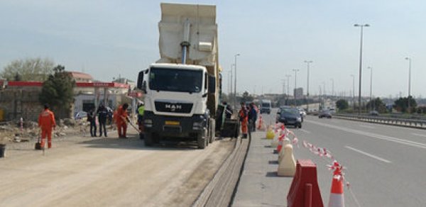 Bakıda təmirə bağlanmış iki yol açıldı