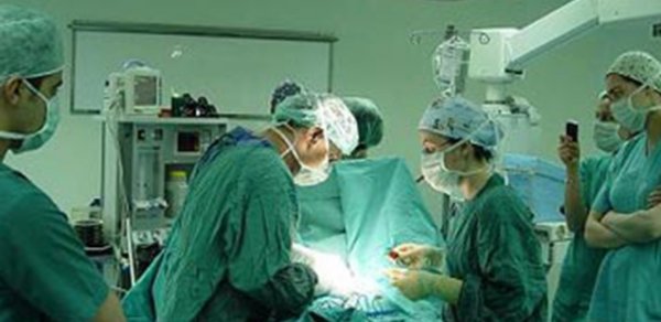 Əməliyyatdan çıxan 6 yaşlı uşaq öldü