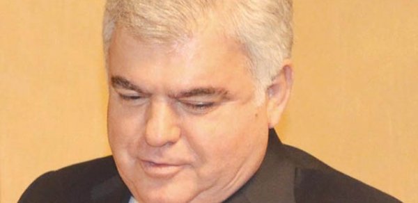 Nazirin işdən çıxardığı qardaşı oğlu imiş