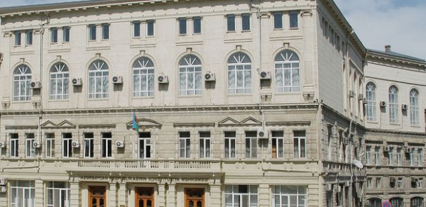 Konstitusiya Məhkəməsindən kredit borcları ilə bağlı məhkəmələrə - MÜRACİƏT