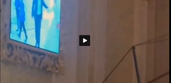 Bəylə gəlin şadlıq evinə ‘Vağzalı’ yerinə görün hansı mahnı ilə girdilər -  VİDEO 