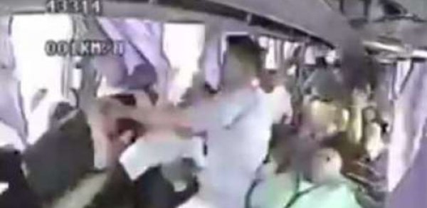 Dəhşətli qəza kameralarda -  VIDEO 18+