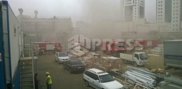 Bakıda məşhur otel yanır - FOTO - VİDEO