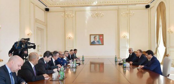 İlham Əliyev: Neftin qiymətinin düşməsi Azərbaycan iqtisadiyyatına ciddi təsir etməyib