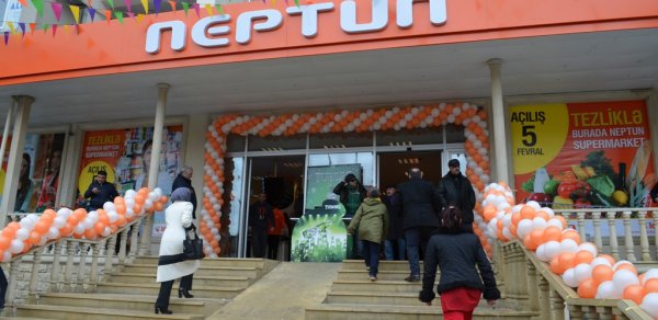 "Neptun" marketdən şikayət:– pulumuzu tuturlar