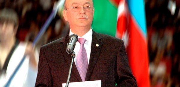 Kəmaləddin Heydərov təcili Azərbaycana qayıtdı