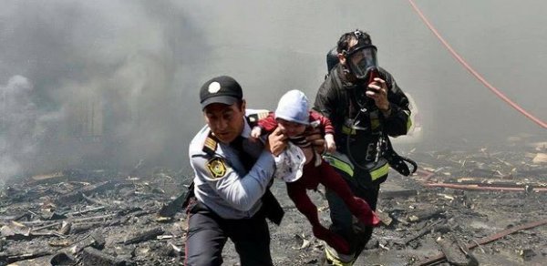 Qəhrəman polis: Allah onu mənim qucağımdaca diriltdi