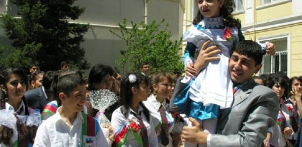 "Son zəng"in vaxtı məlum oldu