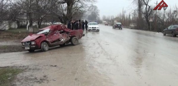 Bakıda elçilikdən qayıdan bəy ağır qəzaya düşdü