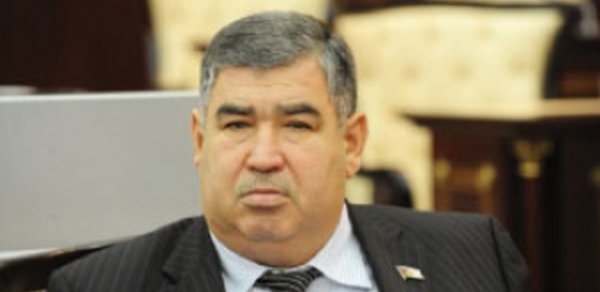 Deputat oğlunun saxlanılmasından danışdı