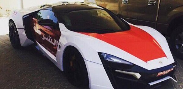 BƏƏ polisi dünyanın ən nadir “supercar”ını aldı - FOTO