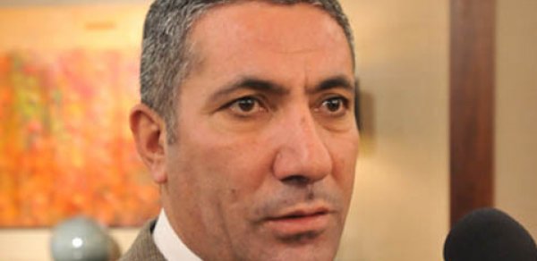 "Qanında erməni qanı var" - Diplomatımızla bağlı YAP-dan açıqlama