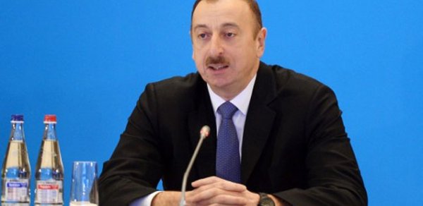 Prezident hansı jurnalistləri mükafatlandıracaq?