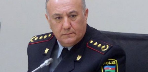 Vaqif Əsədovdan sürücülərə qeyri-adi təklif: ‘20 gün maşın sürməsək, nə olar ki..?’