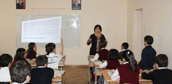 Azərbaycanın təmayüllü məktəblərində bu ildən keçiriləcək fənlərin siyahısı