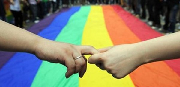 “Azərbaycan homoseksuallığın rəsmiləşməsinə icazə verməyəcək”