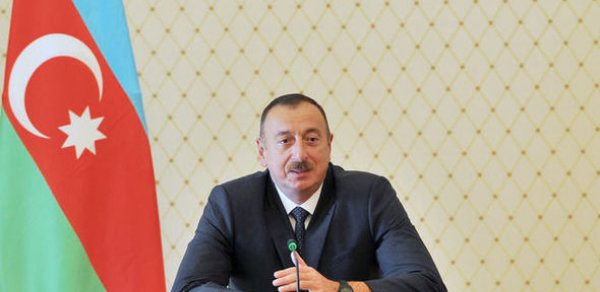 İlham Əliyev Azərbaycan xalqını təbrik etdi
