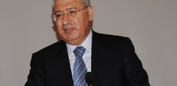 Azərbaycanlı nazirin 10 milyonu bankda batır- ŞOK FAKTLAR