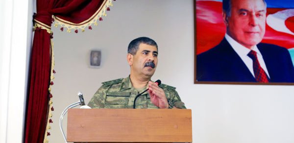 Zakir Həsənov döyüşə hazırlıqla bağlı tapşırıq verdi - FOTO