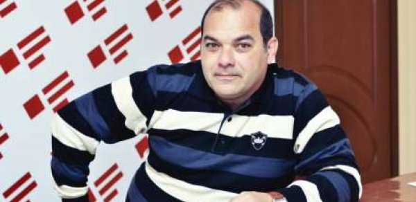 Yazıçı Kənan Hacı bu gün xəstəxanaya yerləşdiriləcək