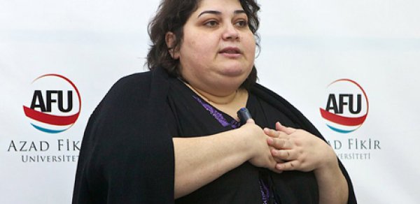 Xədicə İsmayılovanın məhkəməsi keçirilir