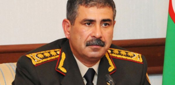 Müdafiə naziri qəbul qaydalarını dəyişdirdi