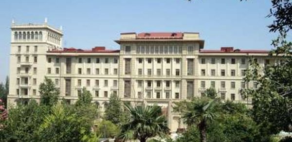 Azərbaycanda 3 kollecin statusu dəyişdirilib