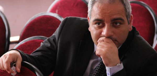 35 yaşlı məmur dünyasını dəyişdi -  FOTO