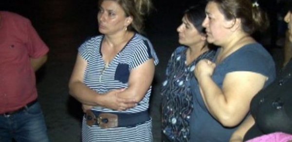 Ölən xəstənin qohumları Bakıda xəstəxanaya hücum etdilər -FOTO + VİDEO 