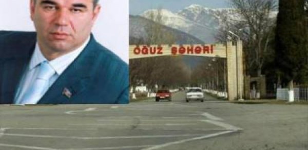 Oğuz Rayon icra başçısı vətəndaşa 30 min manat "atdı" - ŞİKAYƏT 