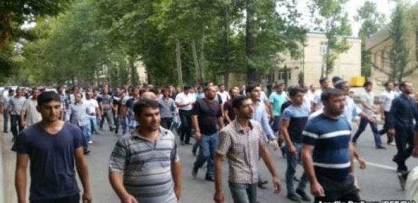 Mingəçevirdə aksiyaçıların həbsi davam edir
