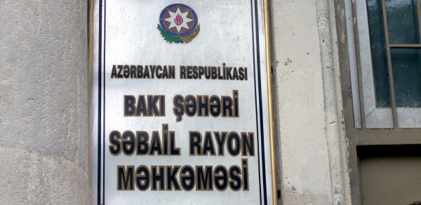 Səbail Rayon Məhkəməsində Cavid Hüseynovun vəsatətinə baxılır