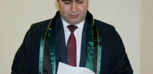Cavid Hüseynovun vəkilindən qəzəb doğuran açıqlama
