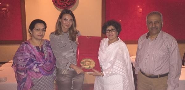 Qənirə Paşayeva Pakistan Parlamentinin senatoru ilə görüşüb