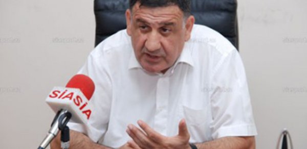 Tofiq Bəhrəmov stadionunun direktoru işdən çıxarıldı