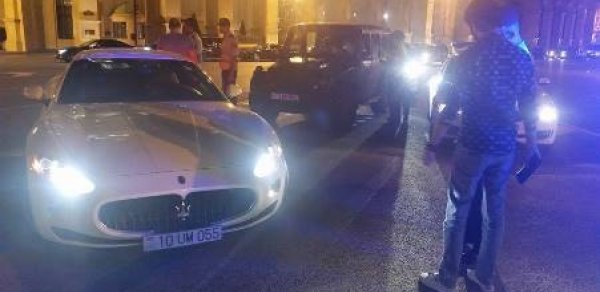Bakıda «Maserati» və «Galendewagen»i cərimə meydançasına belə apardılar -  VİDEO 