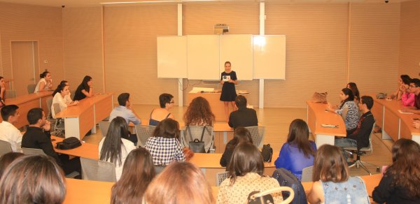 “Nar” operatoru ADA universitetində keçirilmiş “Reinteqrasiya” seminarının baş sponsoru oldu
