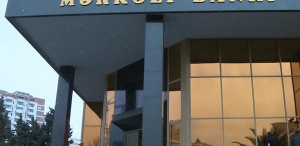 Milli Bankın birinci sədri vəfat etdi