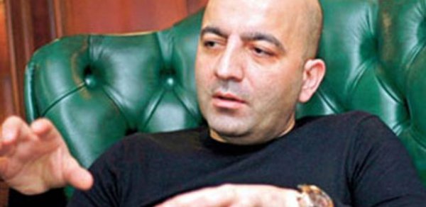 Mübariz Mənsimov Bakıya toya gəlib