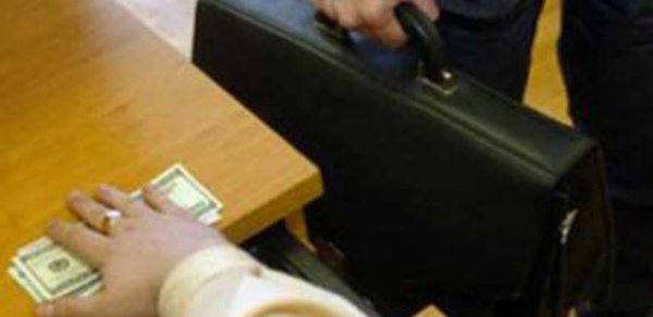 "Küçədə bıçaq çıxarıb, adam döyüb..." -Keçmiş başçının şok cinayətləri