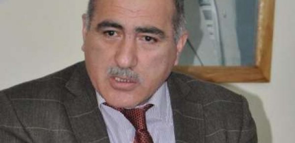 Pənah Hüseynin deputatlığa namizədliyi qeydə alındı