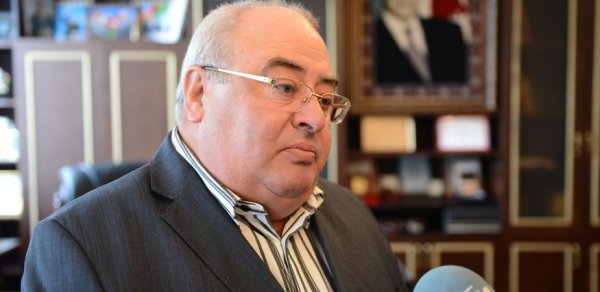 Özəl universitet rektoru deputatlığa namizəd oldu
